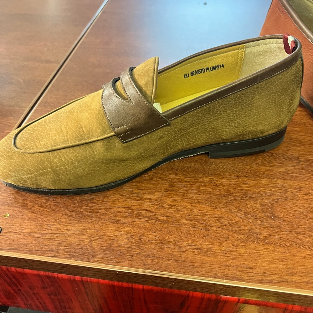 Bally Olive and Chocolate Leather Loafers - Picture 2 of 9